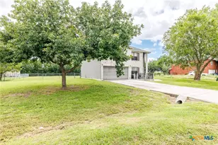 1732 Cordova Loop, Seguin, TX 78155 - Photo 5
