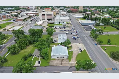 14 N 10th Street, Temple, TX 76501 - Photo 5