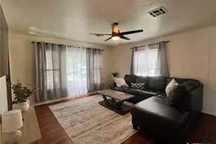 1519 S 43rd St, Temple, TX 76504 - Photo 3