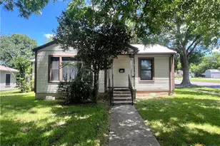 1519 S 43rd St, Temple, TX 76504 - Photo 1