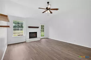 303 Rodeo Cir, Copperas Cove, TX 76522 - Photo 11