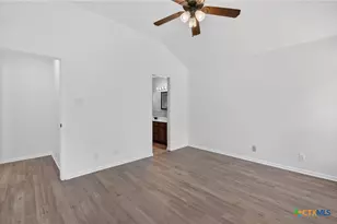 303 Rodeo Cir, Copperas Cove, TX 76522 - Photo 25