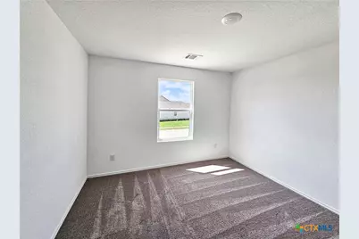 805 Riviera Court, Seguin, TX 78155 - Photo 13
