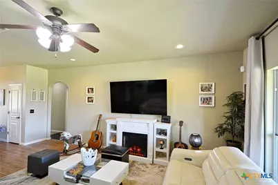 2271 Garden Sun Place, New Braunfels, TX 78130 - Photo 7