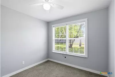 2201 E Colorado Street, Victoria, TX 77901 - Photo 11