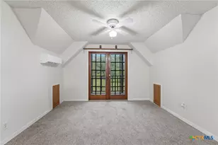 8606 State Hwy 123, Stockdale, TX 78160 - Photo 33