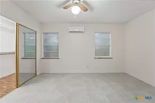 8606 State Hwy 123, Stockdale, TX 78160 - Photo 23