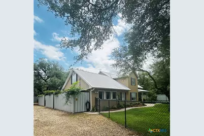 693 Garcitas Creek Road, Inez, TX 77968 - Photo 3