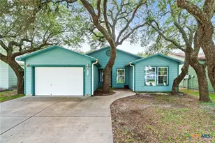 105 Pecan Harbor St, Rockport, TX 78382 - Photo 1