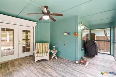 105 Pecan Harbor Street, Rockport, TX 78382 - Photo 17