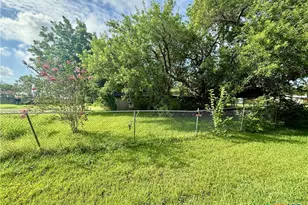 51 Bayou Dr, Port Lavaca, TX 77979 - Photo 1