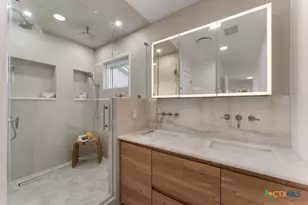 706 Kenilworth Blvd, San Antonio, TX 78209 - Photo 3