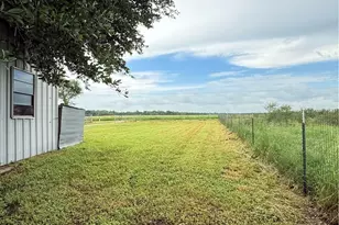 256 Co Rd 481, Gonzales, TX 78629 - Photo 19
