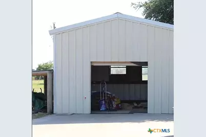 256 County Road 481, Gonzales, TX 78629 - Photo 15
