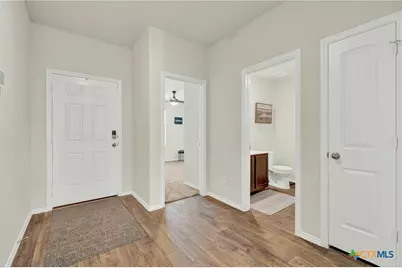 113 Moonrise Drive, San Marcos, TX 78666 - Photo 13