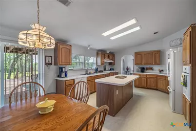 5142 Fm 1386, Harwood, TX 78632 - Photo 7