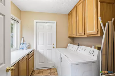805 Santa Fe, Victoria, TX 77904 - Photo 31