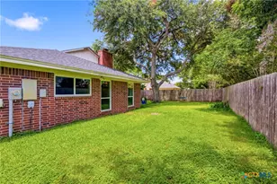 805 Santa Fe, Victoria, TX 77904 - Photo 37
