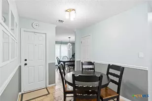 805 Santa Fe, Victoria, TX 77904 - Photo 9