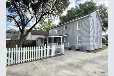 1403 N Bridge Street, Victoria, TX 77901 - Photo 31