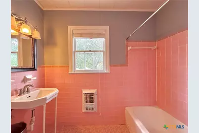 1403 N Bridge Street, Victoria, TX 77901 - Photo 27