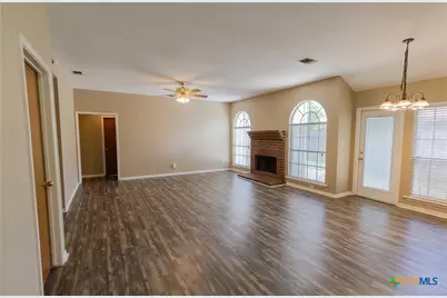 225 Spur Drive, Victoria, TX 77904 - Photo 3