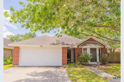 225 Spur Drive, Victoria, TX 77904 - Photo 1