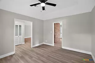 107 Cherry Hills Dr, Rockport, TX 78382 - Photo 11