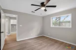 107 Cherry Hills Dr, Rockport, TX 78382 - Photo 21