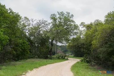 426 Mill Run, New Braunfels, TX 78132 - Photo 17