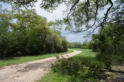 426 Mill Run, New Braunfels, TX 78132 - Photo 21
