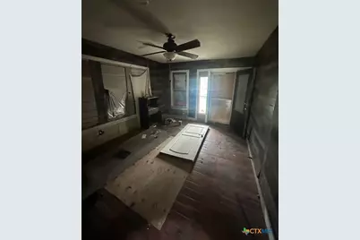 2107 N Levi Street, Victoria, TX 77901 - Photo 9