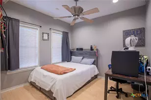 218 W Haven, Victoria, TX 77904 - Photo 9