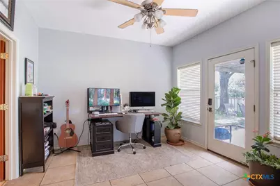 218 West Haven, Victoria, TX 77904 - Photo 7