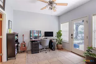 218 W Haven, Victoria, TX 77904 - Photo 7