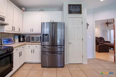 218 West Haven, Victoria, TX 77904 - Photo 5
