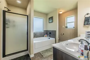 3902 Anvil Range Rd, Killeen, TX 76549 - Photo 15