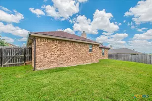 3902 Anvil Range Rd, Killeen, TX 76549 - Photo 31