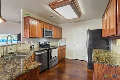 6802 Alvin Drive, Killeen, TX 76542 - Photo 11
