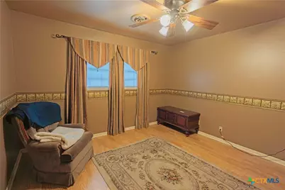 301 Berkshire Lane, Victoria, TX 77904 - Photo 35
