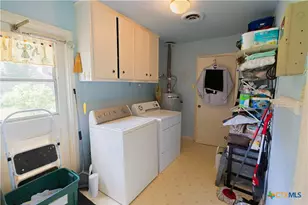 301 Berkshire Ln, Victoria, TX 77904 - Photo 15