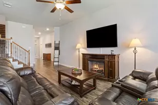 8203 Quiet Hollow Dr, Temple, TX 76502 - Photo 11