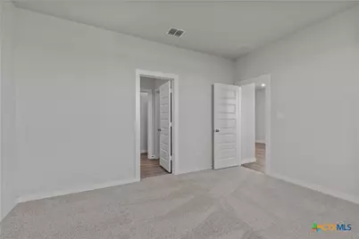 4302 Hobbiton Way, New Braunfels, TX 78130 - Photo 15