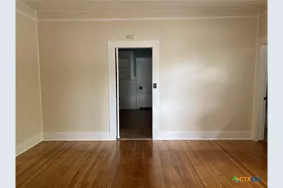 420 W San Antonio Street #A, San Marcos, TX 78666 - Photo 5