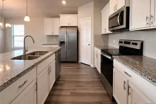 110 Bobby Lou Ln, Copperas Cove, TX 76522 - Photo 11