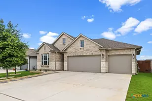 1960 Colonial Ave, New Braunfels, TX 78130 - Photo 1