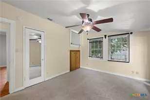 1216 N Penelope St, Belton, TX 76513 - Photo 23