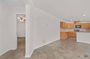 2098 Wind Chime Wy, New Braunfels, TX 78130 - Photo 11
