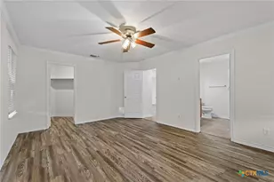 2098 Wind Chime Wy, New Braunfels, TX 78130 - Photo 13