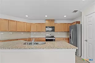 2098 Wind Chime Wy, New Braunfels, TX 78130 - Photo 7